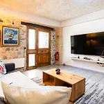 Stone 3* Limni (Evia)
