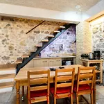 Stone 3* Limni (Evia)