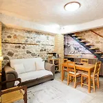 Stone 3* Limni (Evia)