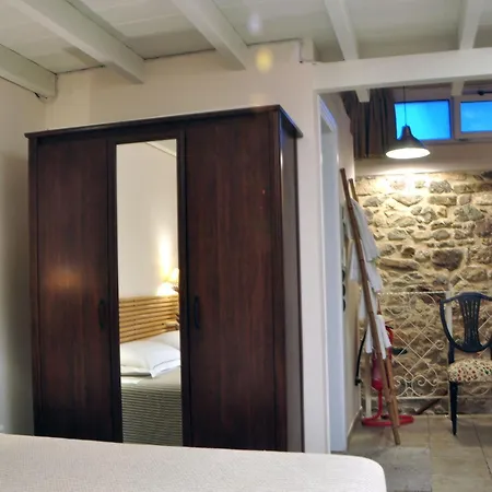 Appart hôtel Stone Límni