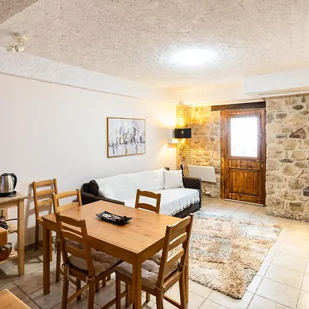 Stone Limni (Evia)